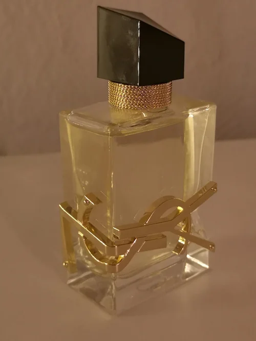 عطر لیبره (Yves Saint Laurent Libre)