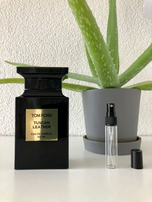 عطر توسکان لدر(Tom Ford - Tuscan Leather)
