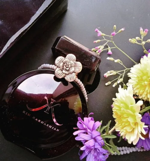 اسانس عطر کیم کارداشیان (Kim Kardashian Fragrance )